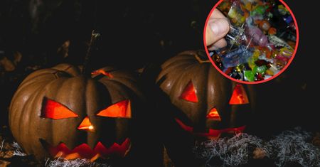 Paskudny "psikus" na Halloween w Godziszewie. To dzieci znalazły w cukierkach