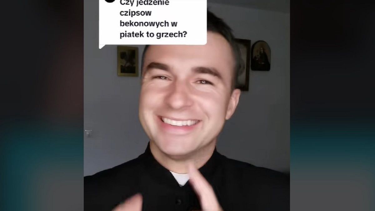 Czy jedzenie tych chipsów w piątek jest grzechem? Ksiądz nie ma wątpliwości. 