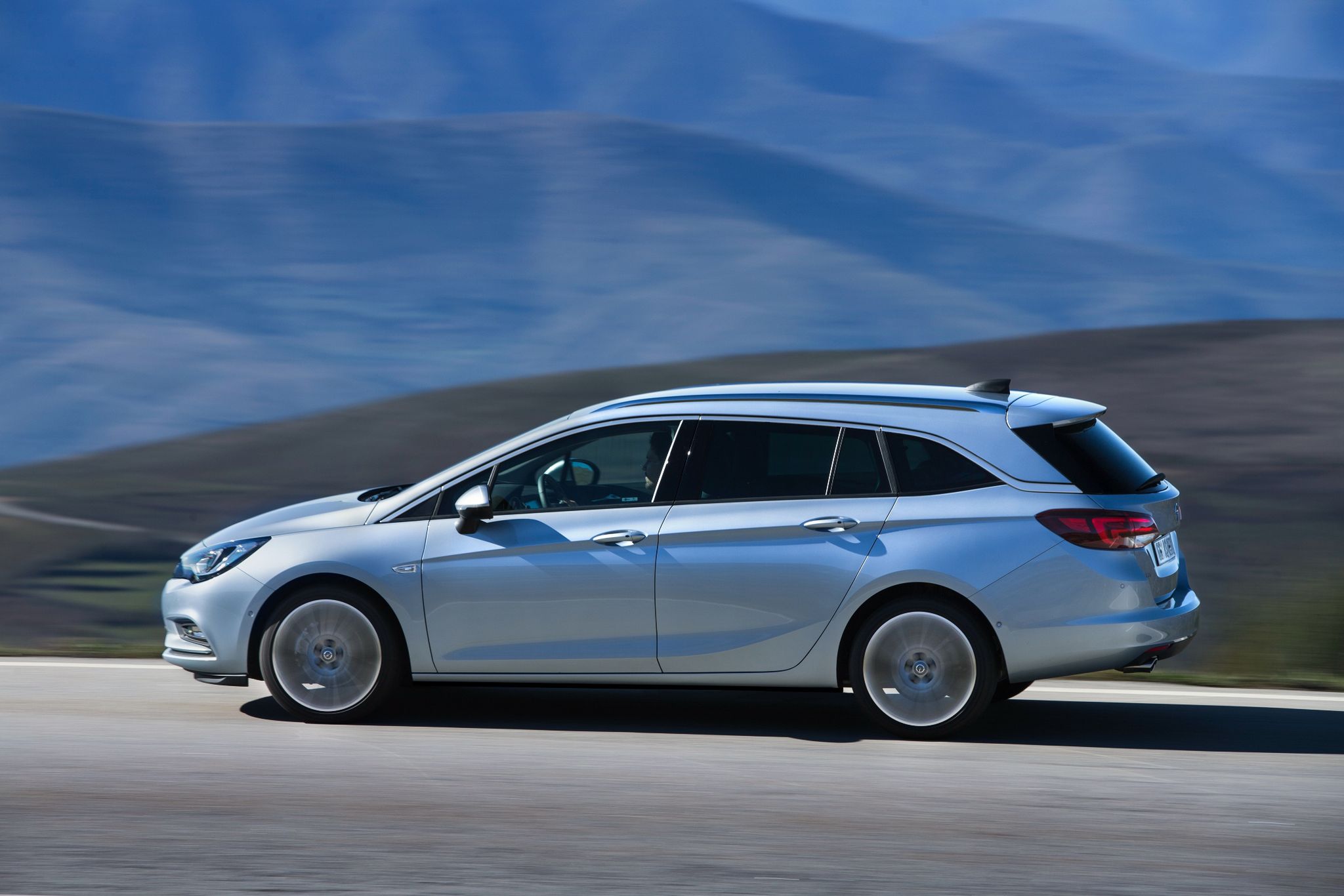 Opel Astra kombi