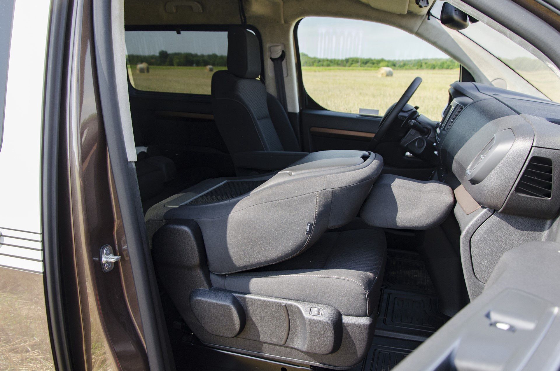 Toyota Proace Tanuki