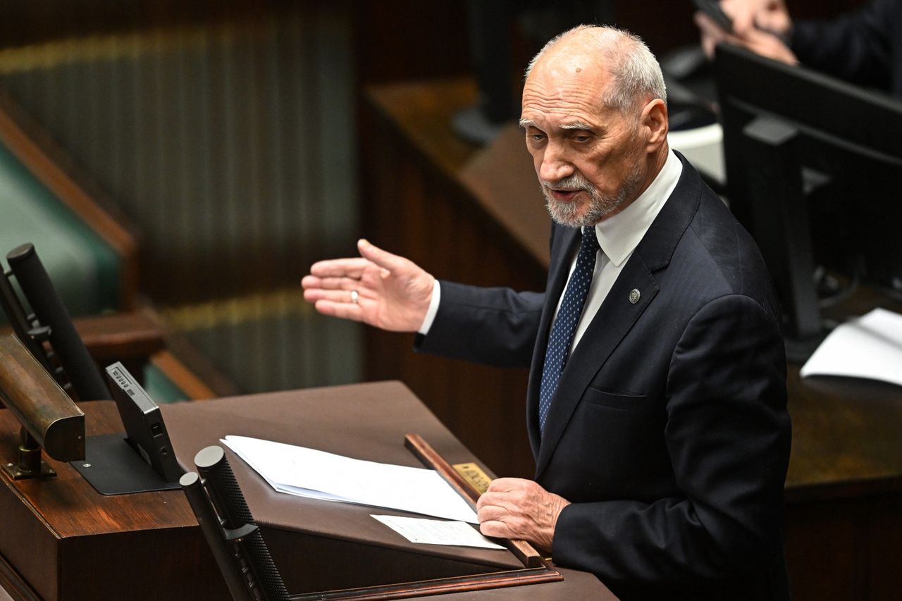 Kłótnia w Sejmie. Macierewicz oskarżył wicepremiera o wspieranie Putina