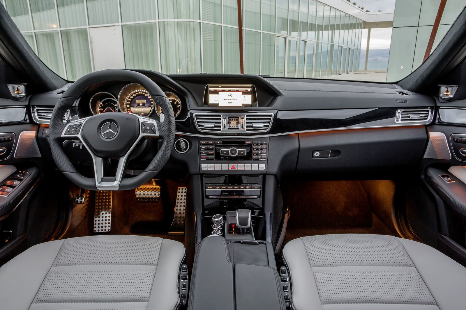 2013 Mercedes E63 AMG