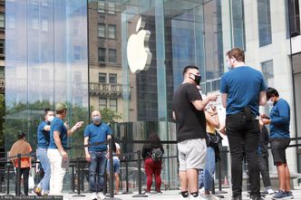Apple bije rekordy na giełdzie. Od marca wartość firmy wzrosła o pół biliona dolarów