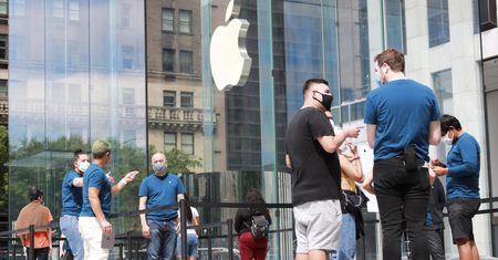 Apple bije rekordy na giełdzie. Od marca wartość firmy wzrosła o pół biliona dolarów