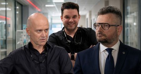 Dr Emil Jędrzejewski przesłuchany. "Zaprotokołowano jedno zdanie"