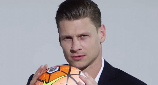 Łukasz Piszczek reklamuje Krispol jako „gwarancję spokoju” (wideo)