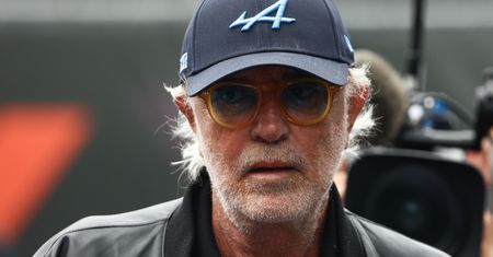 Flavio Briatore znów uciekł przed sprawiedliwością. Oszust wraca na pozycję szefa zespołu F1