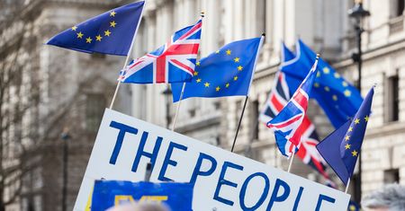 Brytyjczycy zmieniają zdanie ws. brexitu. Oszacowano koszty dla gospodarki