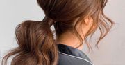 Ta fryzura podbija Instagram. Takie proste upięcie wykonasz w zaledwie kilka minut