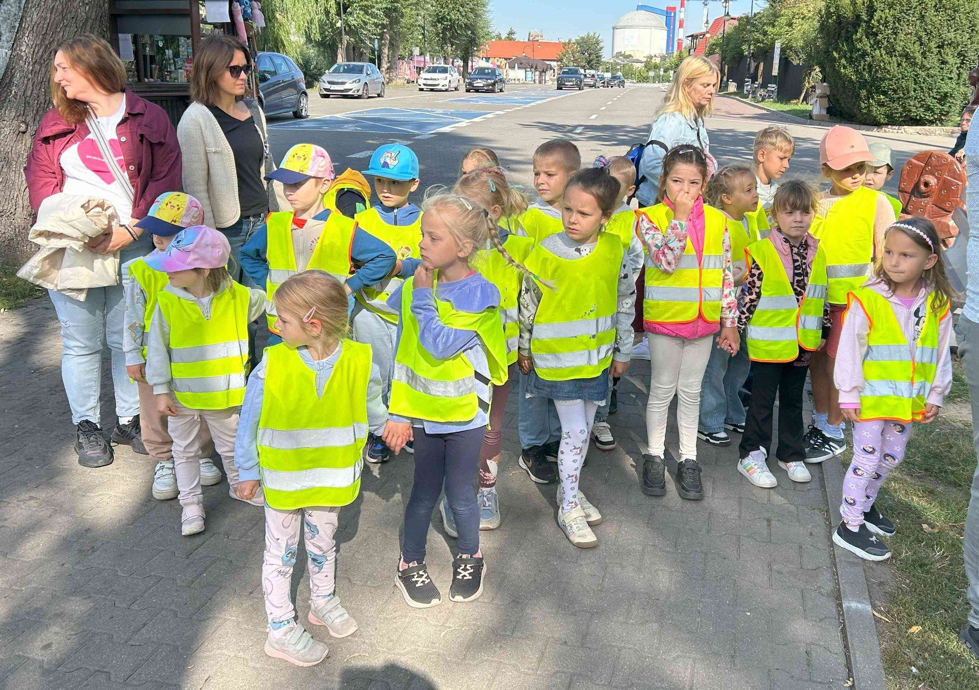 Promocja Kruszwicy. Figurka myszki Gryzomir pod Mysią Wieża