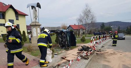 Przedłużyła się msza, to uratowało ludzi. Audi zatrzymało się pod Matką Boską