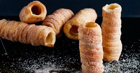 Kołacz węgierski krok po kroku. Bajeczny deser