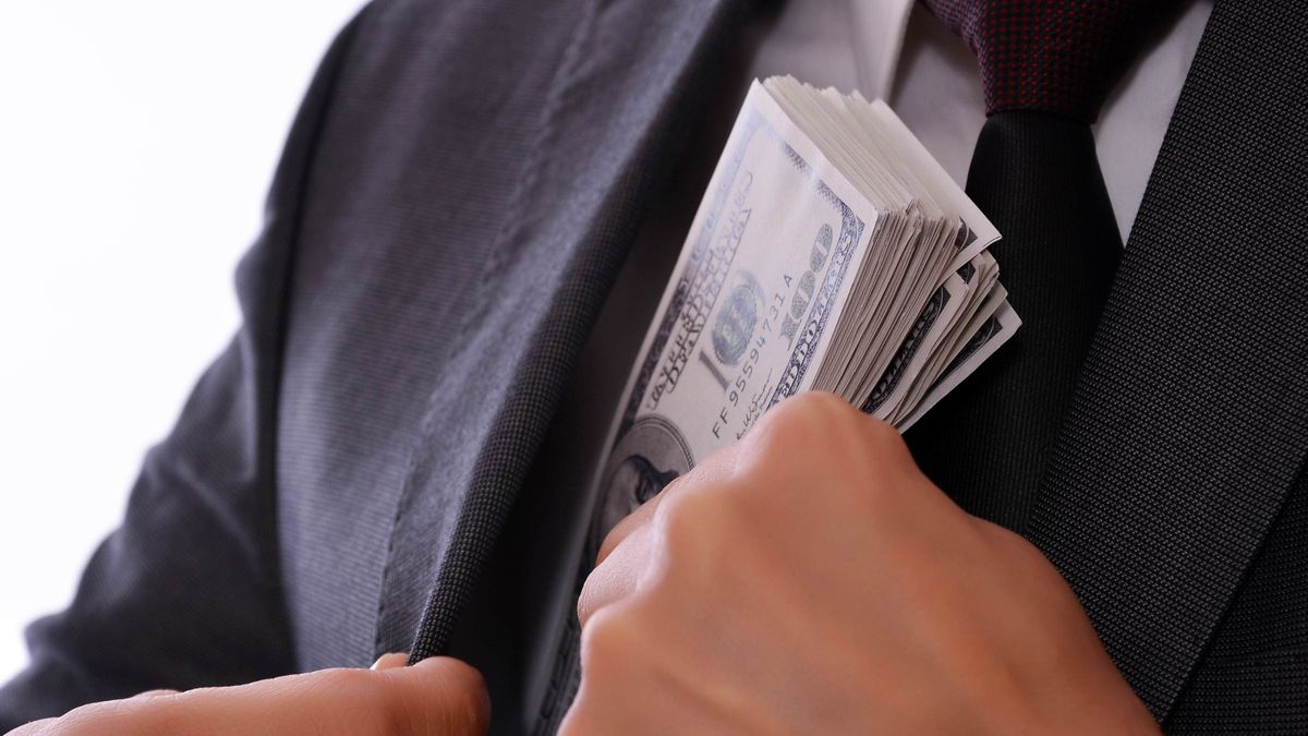 Najbogatsi trzymają na kontach więcej, niż ponad połowa wszystkich Polaków. Raport Credit Suisse