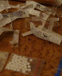 Kolejne zatrzymania handlarzy dopalaczami. Ordynator mówi o stanie zdrowia nastolatków