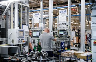 Kaizen, czyli japońska filozofia w polskich firmach. Elektromonterzy z PKP odchudzili sobie torby o połowę