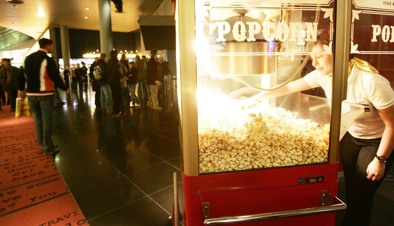 "Nie będziesz się uczyć, skończysz jak ta pani". Rzeczywistość pracujących studentów