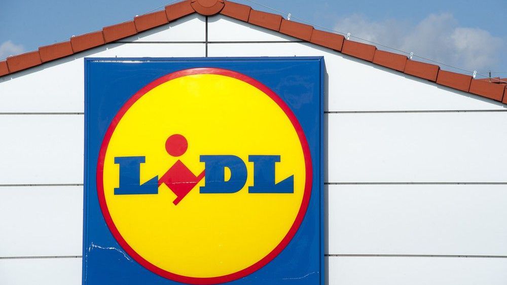 Lidl ogłasza podwyżki płac: pracownicy dostaną nawet 3850 zł. Biedronka pójdzie w jego ślady?
