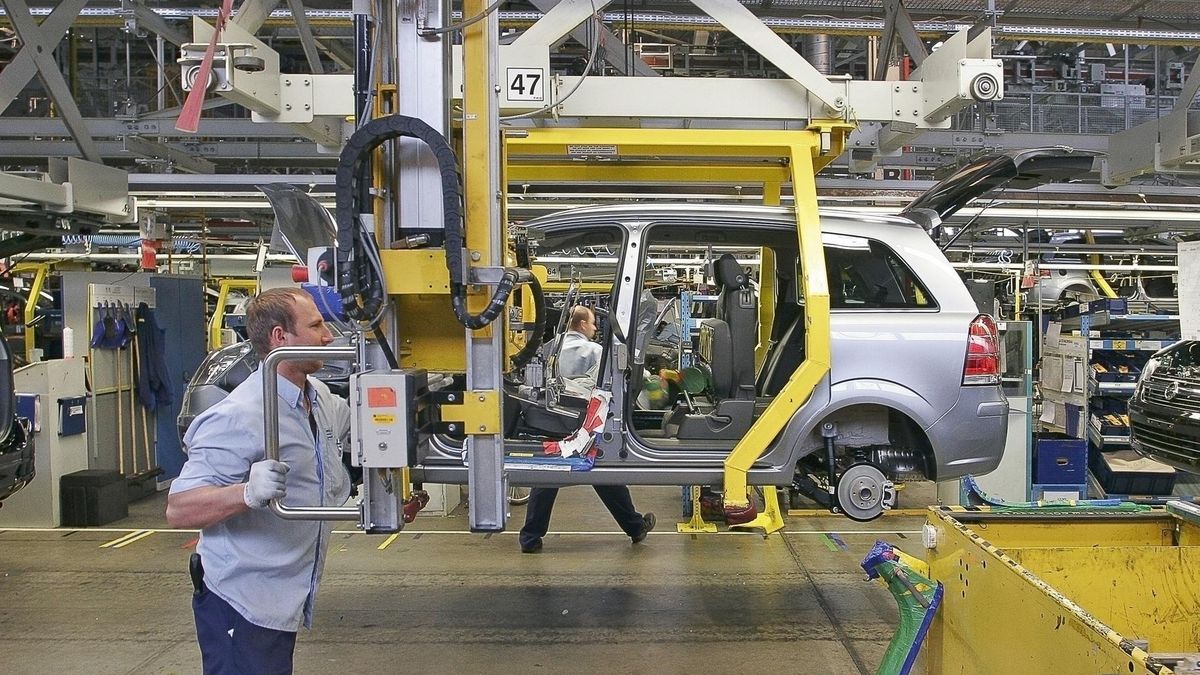 NBP przepytał menedżerów firm.