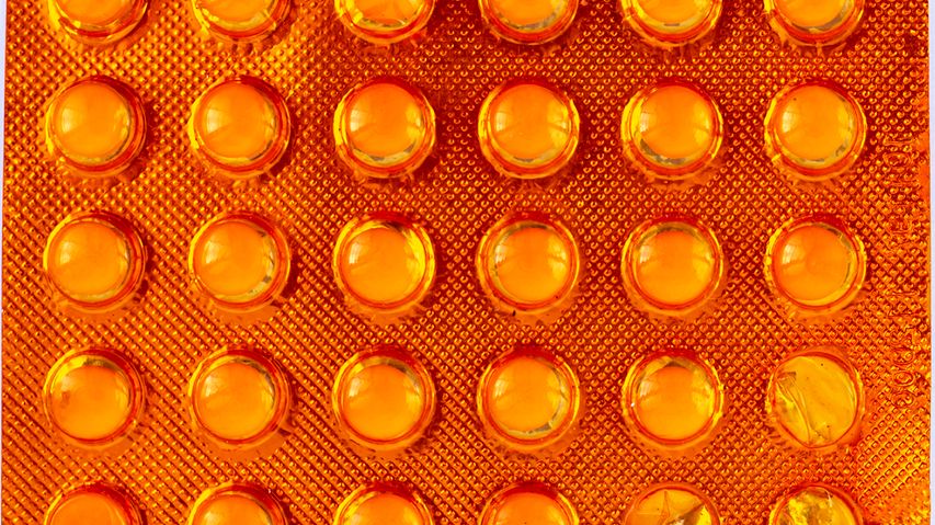 Polacy biorą na potęgę. Nadmiar może prowadzić do kamicy