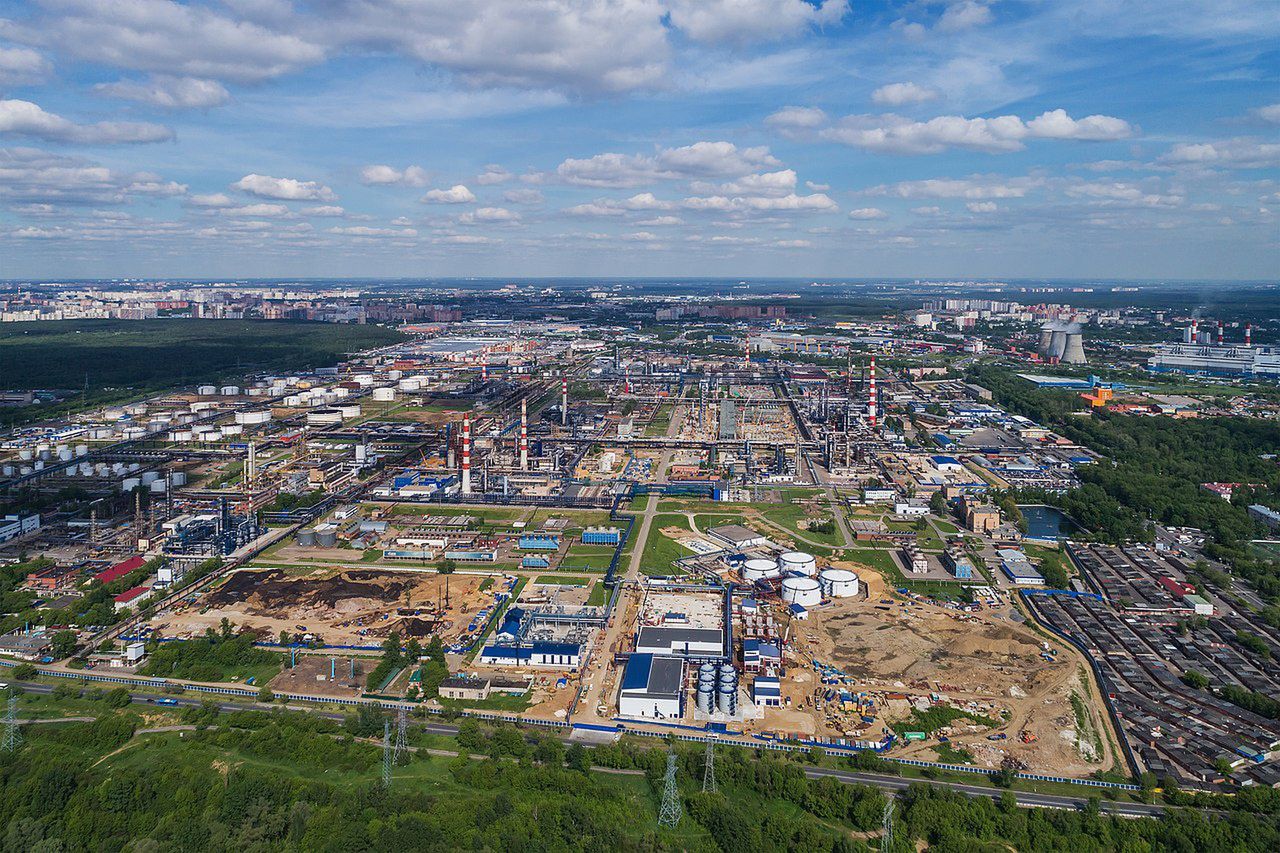 Moscow refinery