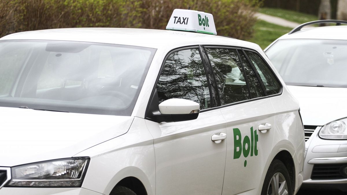 reporter_baza_2022-0425.04.2022 Olsztyn fot. Artur Szczepanski/REPORTER n/z taksowka sieci BoltArtur Szczepanski/REPORTER