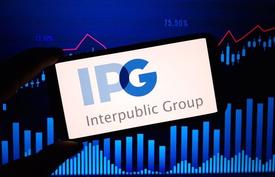 IPG tnie tysiące etatów i ogranicza biura. Finał fuzji z Omnicomem coraz bliżej