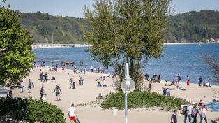 Sierpniowy długi weekend coraz droższy. Polacy nie będą oszczędzać
