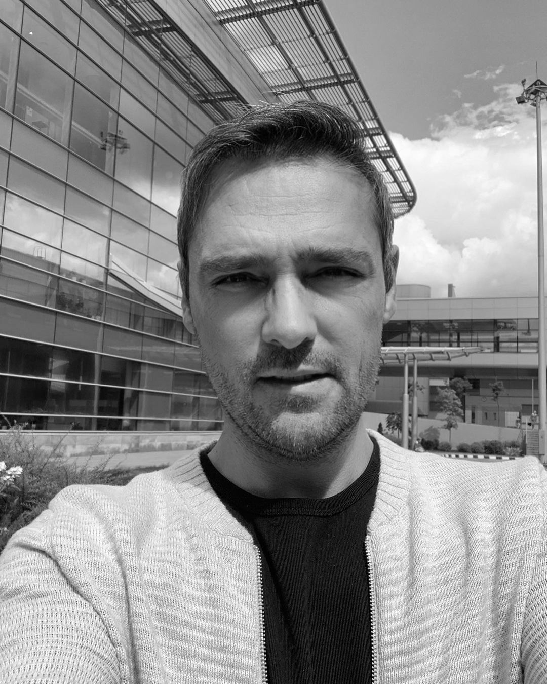 Jurij Szatunov nie żyje. Wokalista grupy Łaskowyj Maj i wykonawca hitu "Biełyje rozy" miał 48 lat