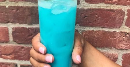 Drinki z Blue Curacao