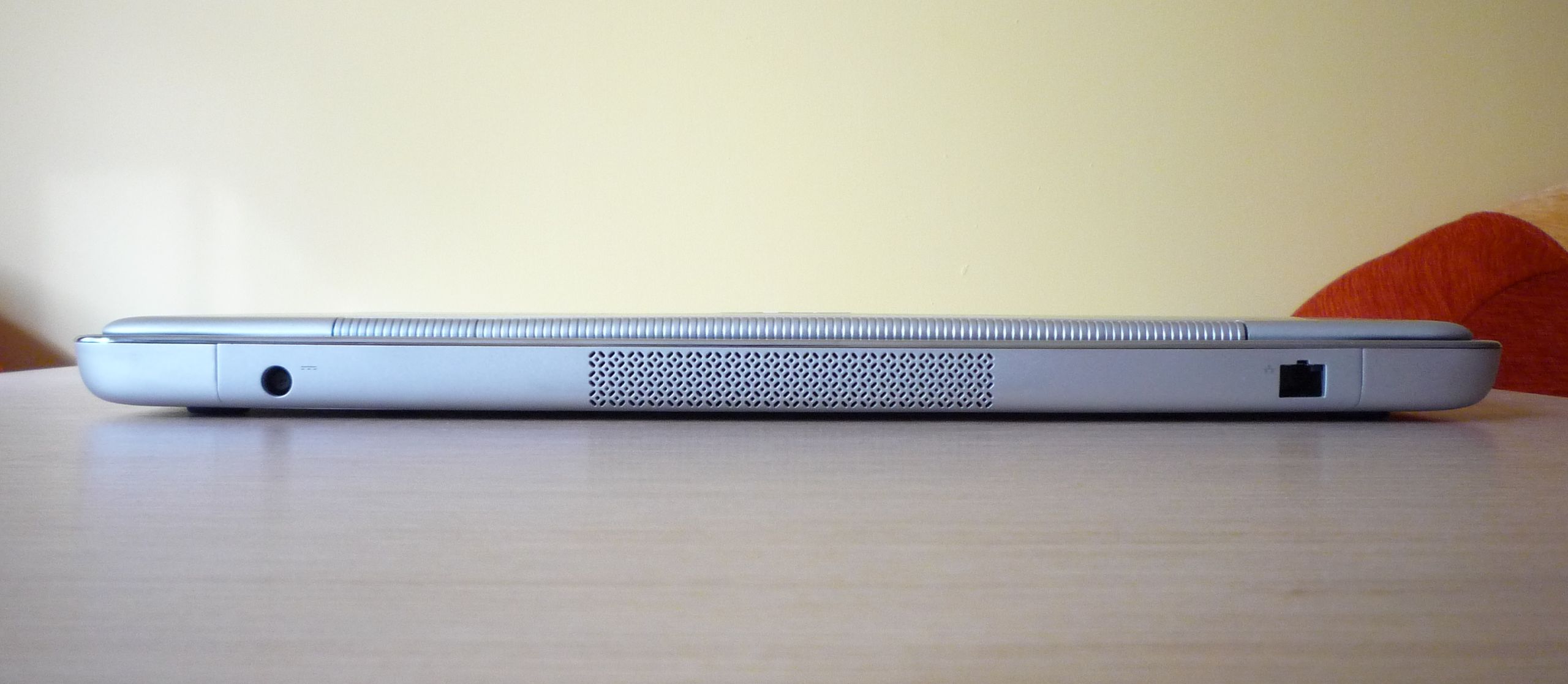 Dell XPS 15z - cieńszy, lżejszy, ale czy lepszy? [test cz. 1] 6