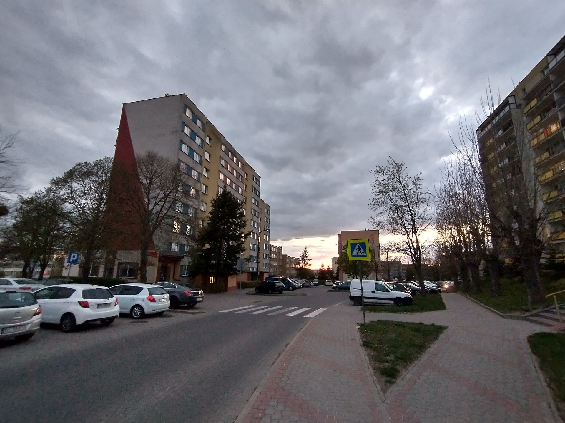 Motorola Moto G8 Power: test telefonu z dużą baterią za 1000 zł 19