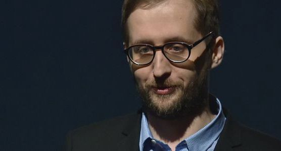 „Komediowa Scena Dwójki” porażką TVP2. Tylko 330 tys. widzów i 890 tys. zł z reklam