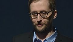 „Komediowa Scena Dwójki” porażką TVP2. Tylko 330 tys. widzów i 890 tys. zł z reklam