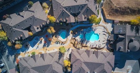 Satelity robią zdjęcia nielegalnym basenom. Właściciele będą musieli płacić