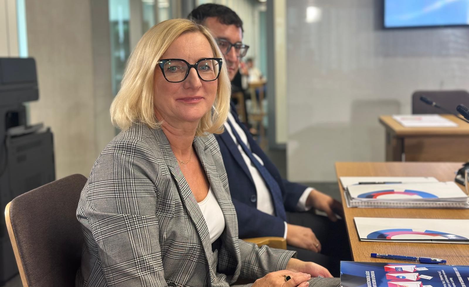 Mocny głos nowej szefowej KRRiT. Popiera rewolucję na multipleksach, radio analogowe to dla niej "anachronizm"