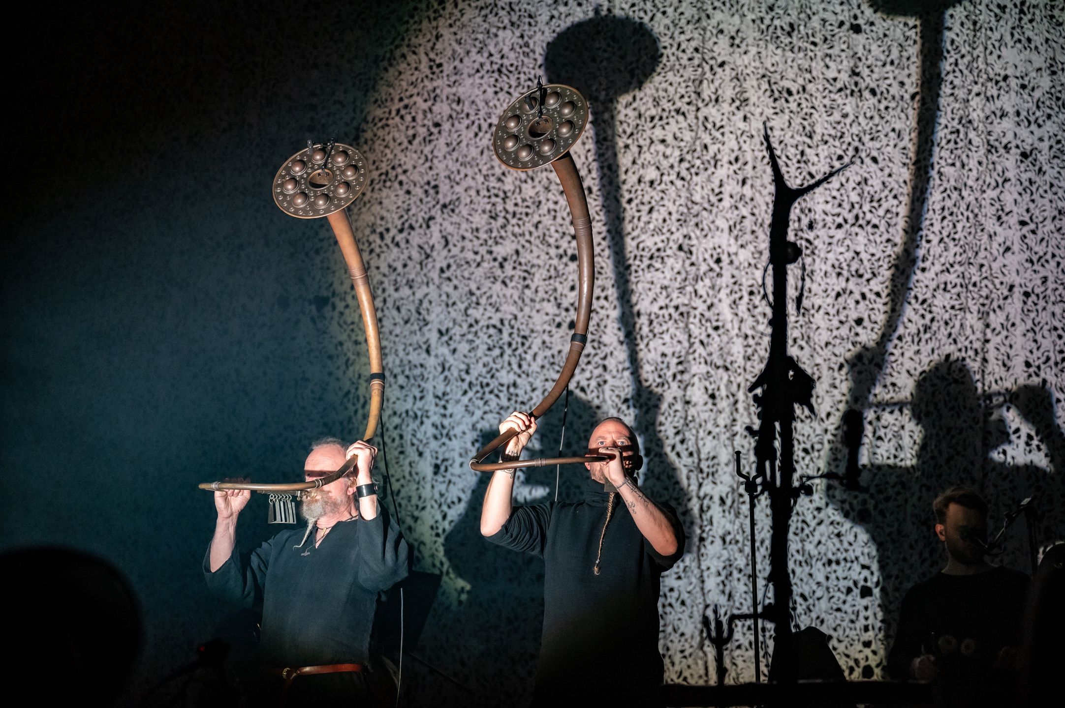 Wardruna na scenie Gdańskiego Teatru Szekspirowskiego