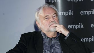 Przygnębiony Andrzej Kosmala zwraca się do bliskich, którzy odeszli: "NIEDŁUGO DO WAS DOŁĄCZĘ"