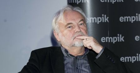 Przygnębiony Andrzej Kosmala zwraca się do bliskich, którzy odeszli: "NIEDŁUGO DO WAS DOŁĄCZĘ"