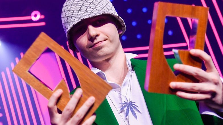 Mata oskarżony o posiadanie marihuany