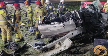 Zderzenie na trasie S8. Zginęły dwie osoby