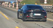 Nowa Panamera przyłapana podczas testów. Przejmie sporo z 911
