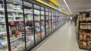 Łódź: Biedronka wydłuża godziny otwarcia supermarketów. To z powodu długiego weekendu i zamknięcia sklepów 15 sierpnia