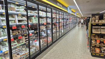 Łódź: Biedronka wydłuża godziny otwarcia supermarketów. To z powodu długiego weekendu i zamknięcia sklepów 15 sierpnia