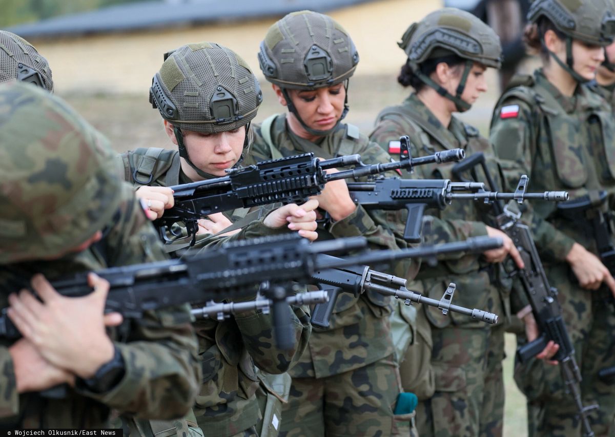  Coraz więcej kobiet decyduje się na służbę wojskową