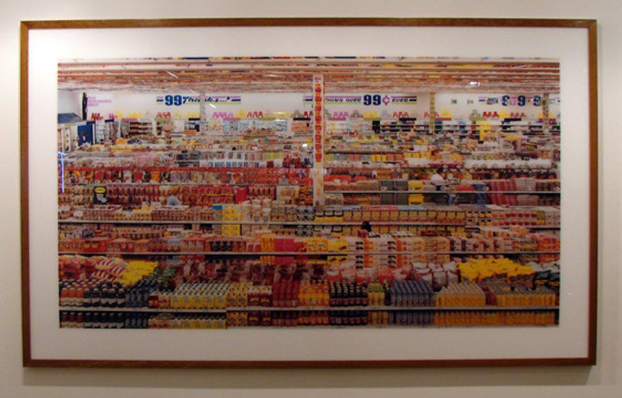 fot. Andreasa Gursky - 99 Cent II Diptychon