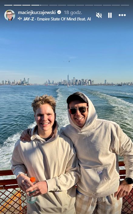 Maciej Kurzajewski z synem Julianem 