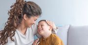 Nieszczęśliwe matki częściej rozmawiają ze swoimi synami