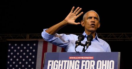 Obama pojawił się na wiecu wyborczym. Zakpił z Trumpa
