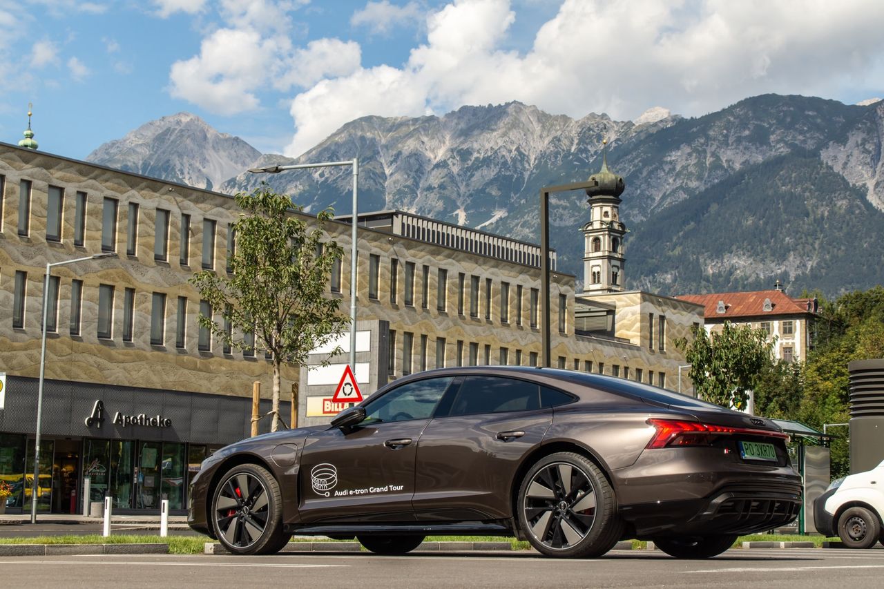 Audi e-tron Grand Tour