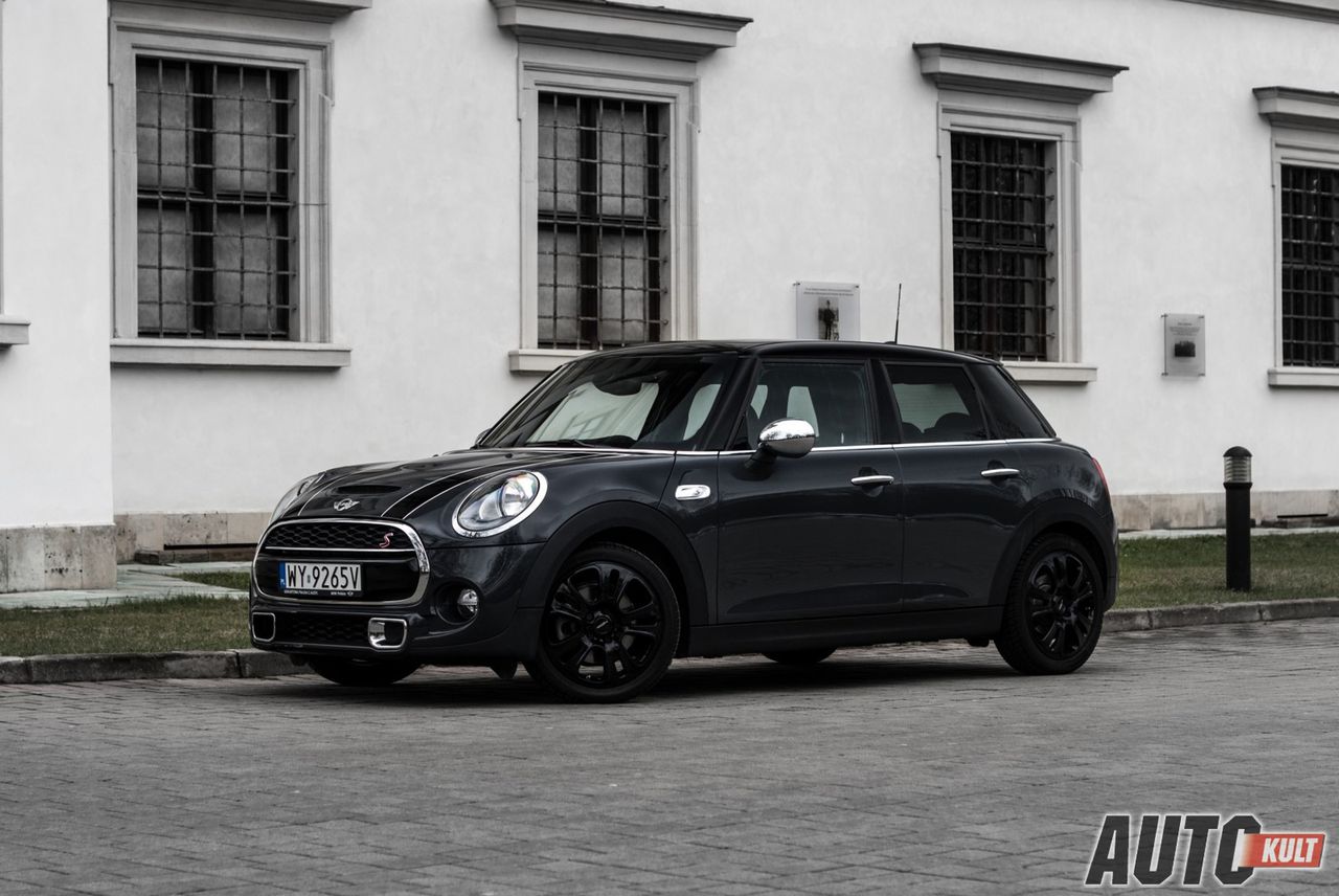 Pięciodrzwiowe Mini Cooper S - galeria testowa